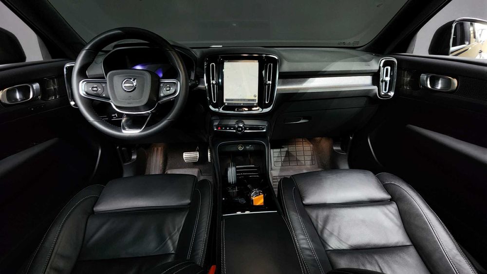 Volvo XC40 Twin   27