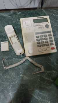 Телефон белый б.у