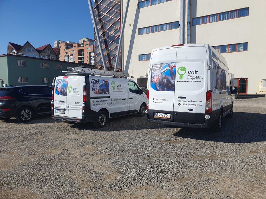 Servicii de colantare