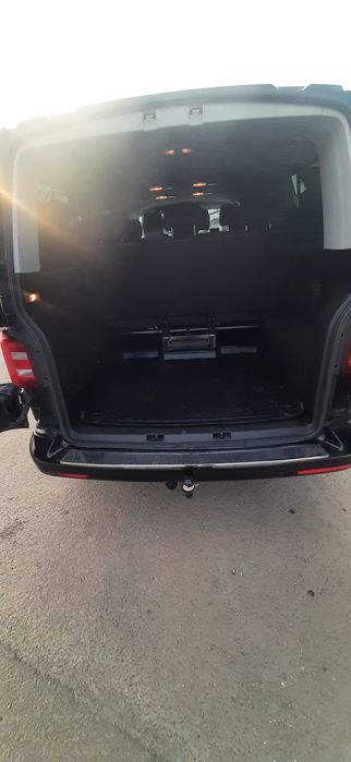 VW Caravelle 9 locuri Schimb cu utilaje