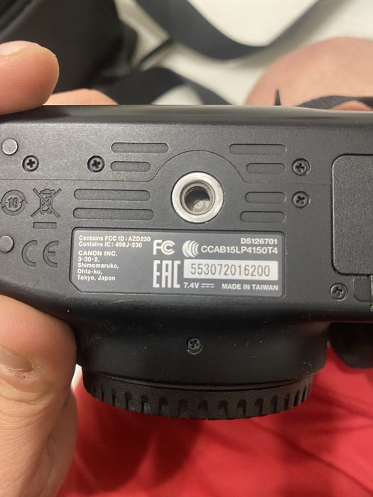 Camera Canon eos 4000d