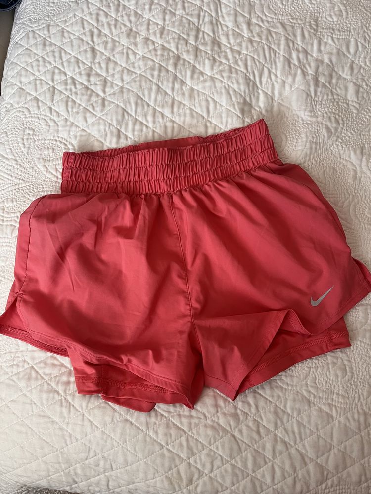 Къси панталонки Zara ,Bershka,Nike