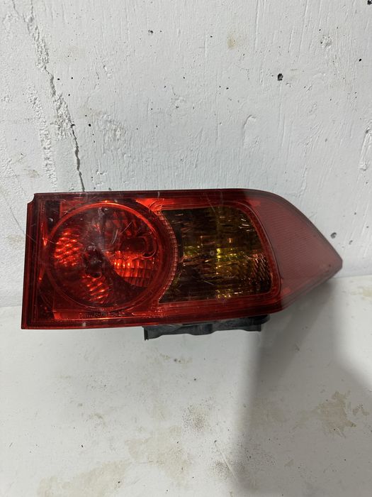 Задний фонар на Honda accord