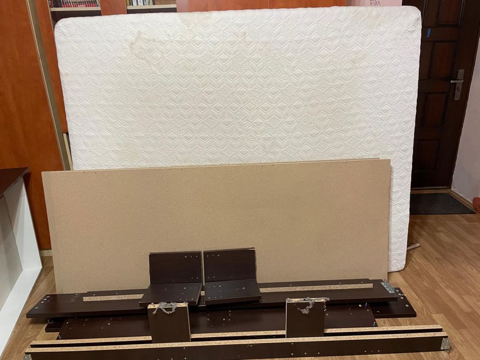 Pat de pal cu lada si saltea