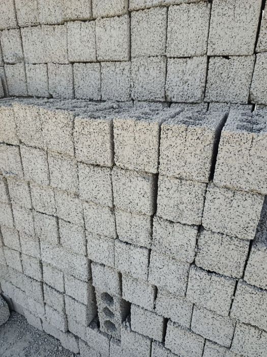 Shlakablok sotamiz dastavka qilamiz