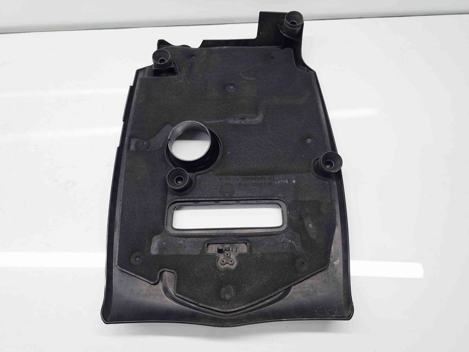 Capac motor Mercedes Clasa C (W205) [Fabr 2014-prezent] A2740103101 2.