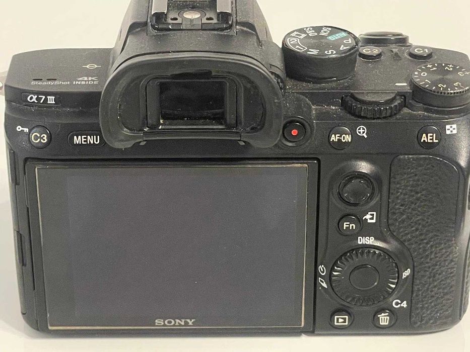 Sony A7 III - Mirrorless - 27.000 Cadre
