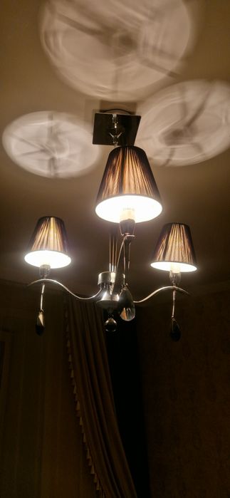 Люстра на 3 плафона