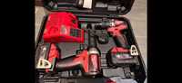 Чисто Нов Комплект Milwaukee M18 CBLPP2A-402C с 2 батерии и зарядно