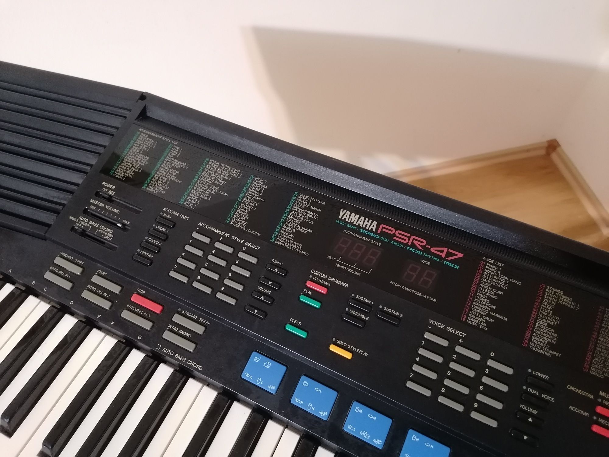 YAMAHA PSR-47 DASystem 5050 dual orga pian digital polifonic