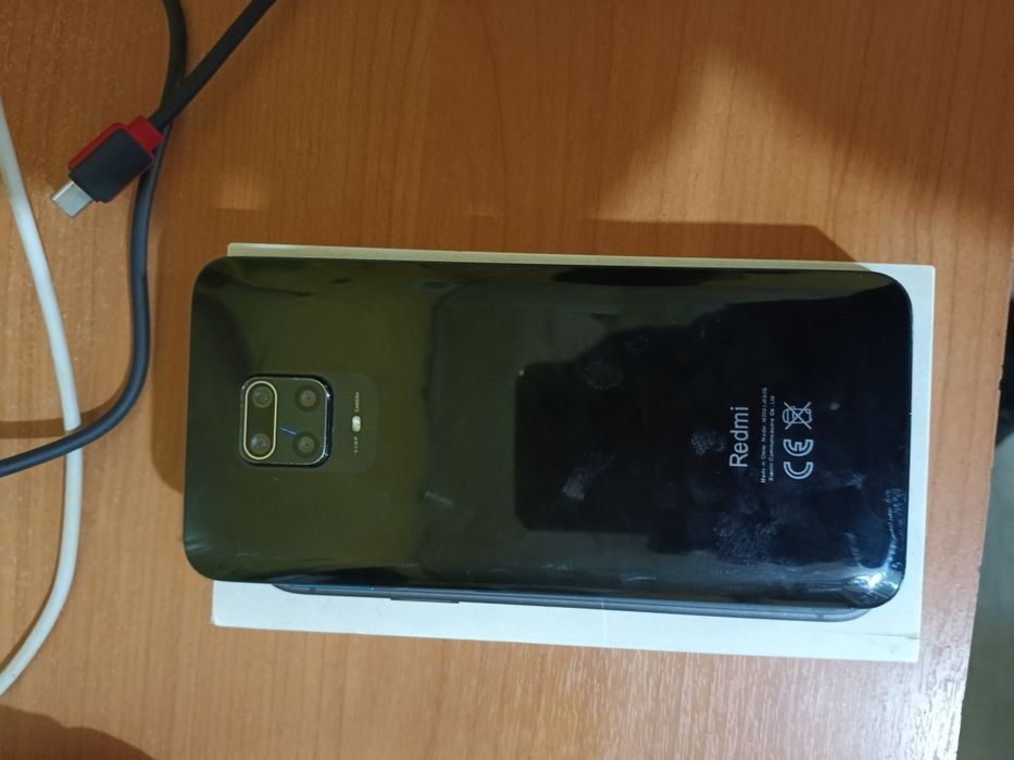 Продам redmi note 9s 64gb в хорошем состоянии без минусов