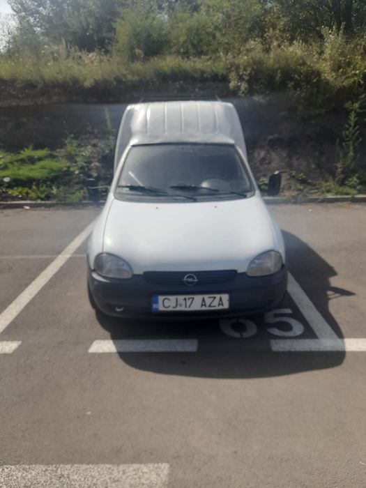 Vând Opel Combo 1.7D