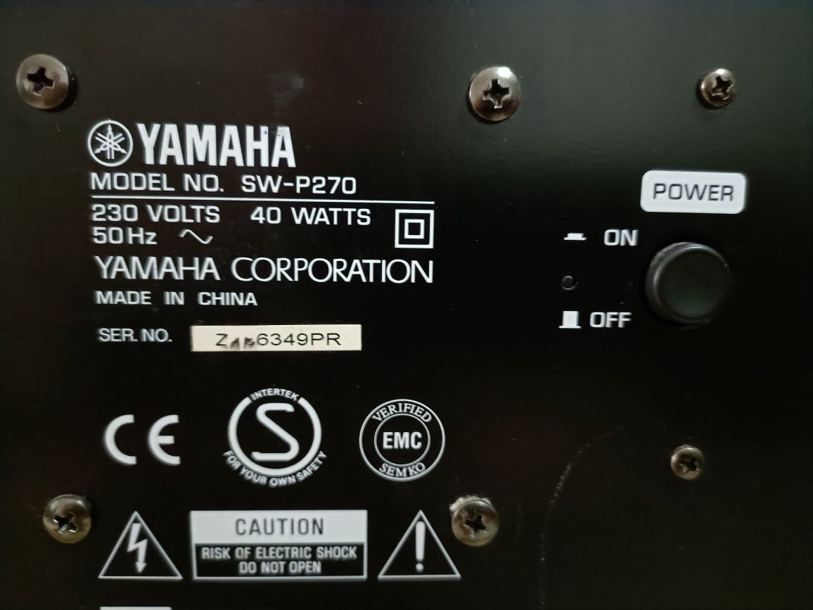 Yamaha SW P 270, subwoofer activ perfect funcțional, bas foarte bun!