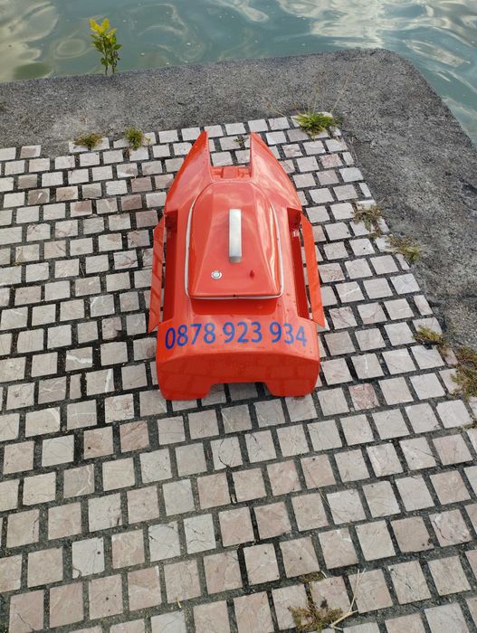 Лодка за захранка