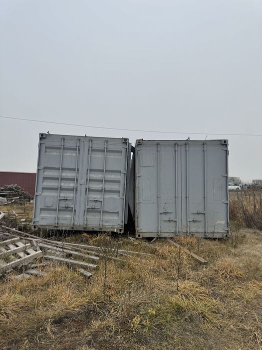 Продам два контейнера