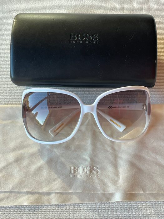 Дамски слънчеви очила Hugo Boss