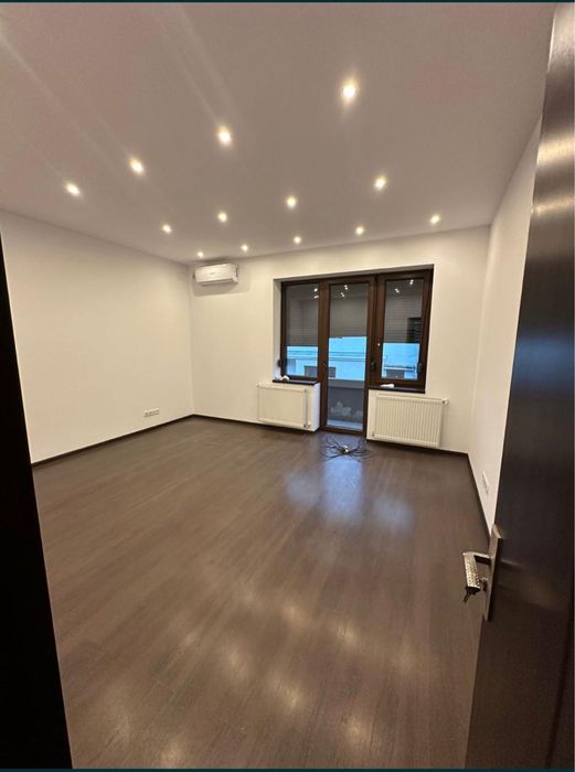Inchiriez Apartament Zona Aroma Ploiesti