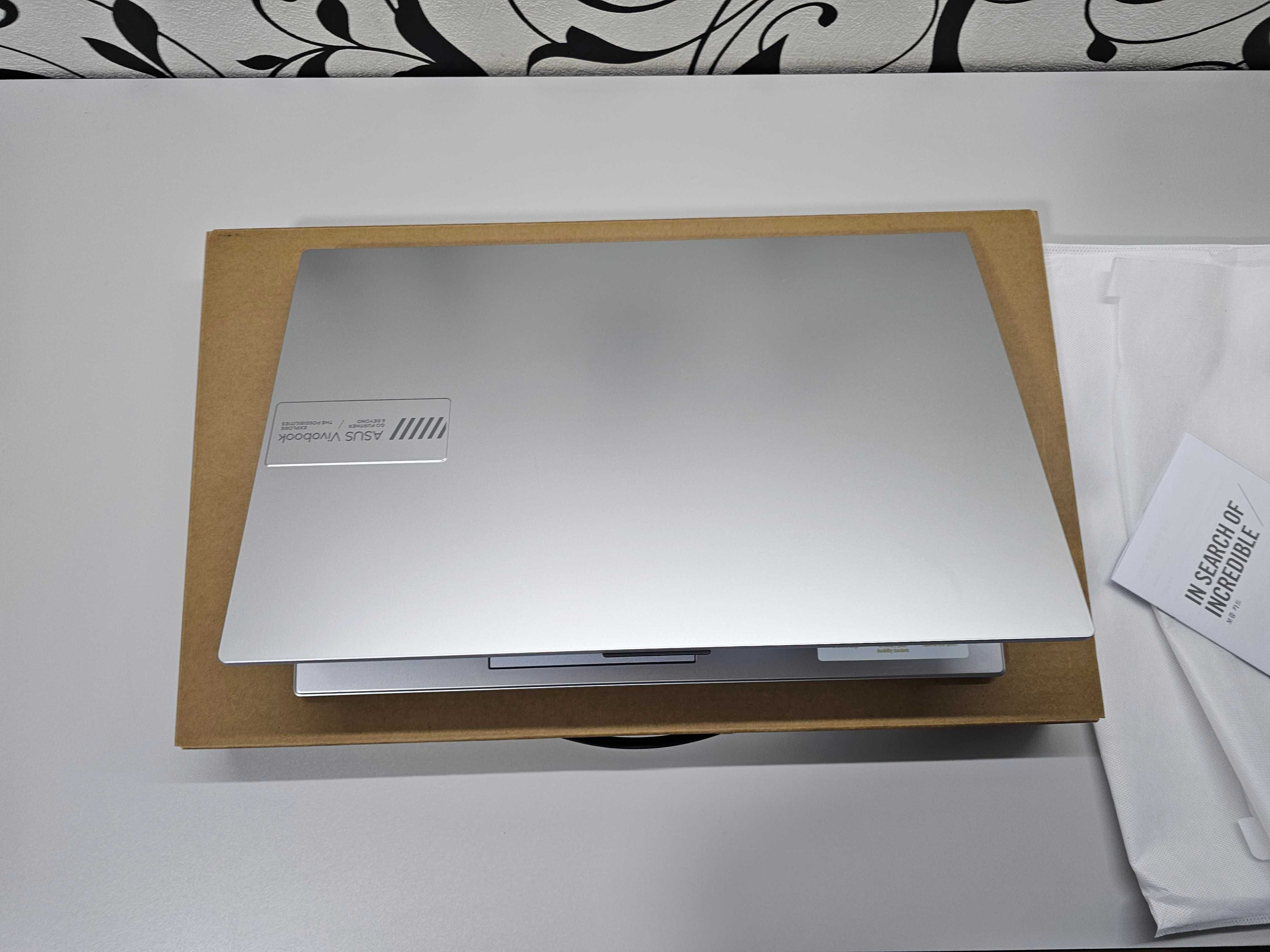 ПРОДАМ ASUS Vivobook Go E1504 Ноутбук Core™i3-N305/8GB/512SSD/15.6"iPS