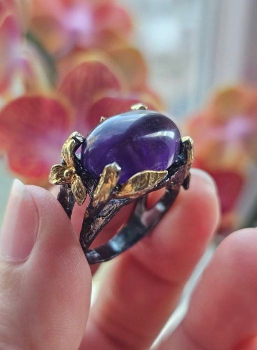 Красив сребърен пръстен с Аметист