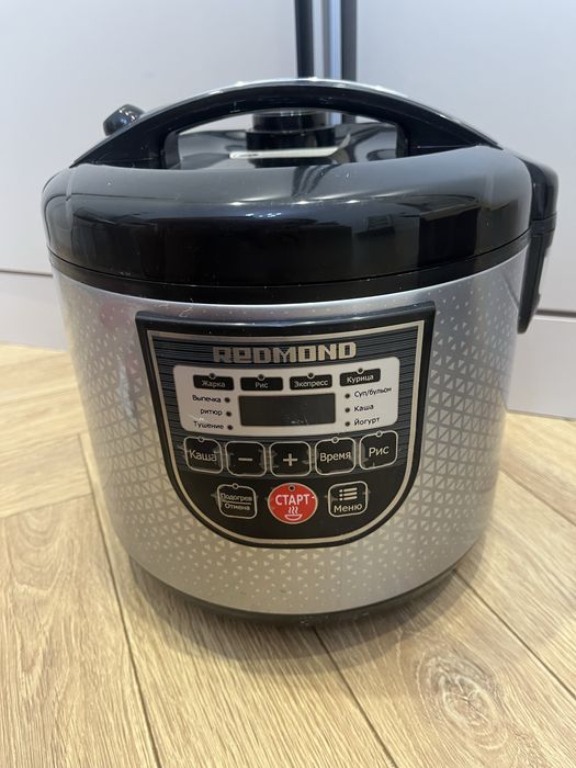 Мультиварка новая Redmond