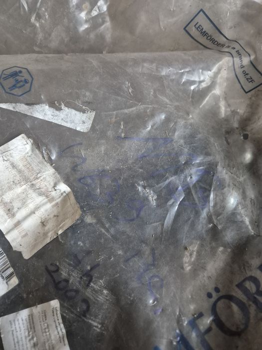 Носачи мерцедес вито