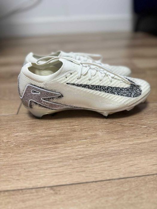 Nike Mercurial Vapor 16 Elite