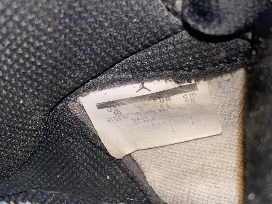 vand jordan 1  in stare buna