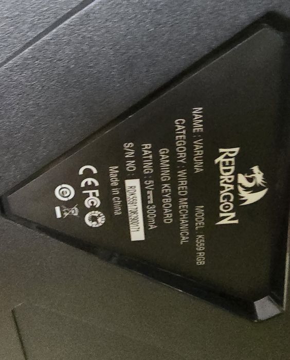 Vand Mouse Logitech G403 si Tastatura Redragon Varuna