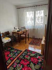 Apartament cu 4 camere decomandat in Ostroveni