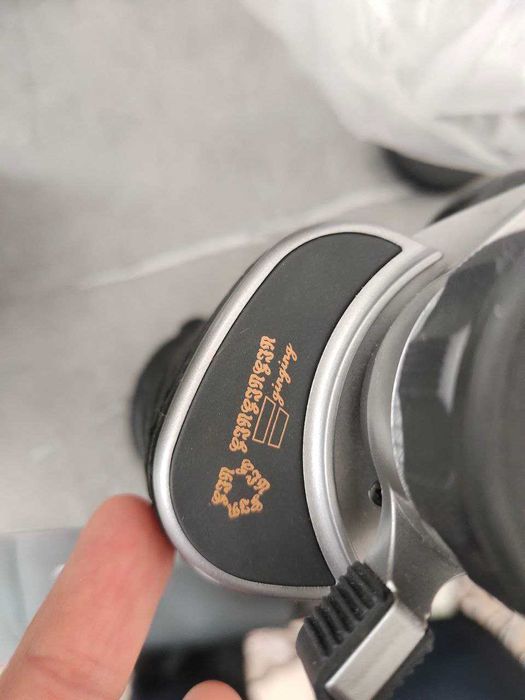 Продаётся бинокль 10X50 WA