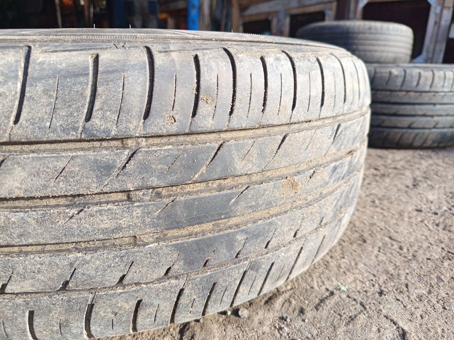Летни гуми 225 55 18 - 2бр