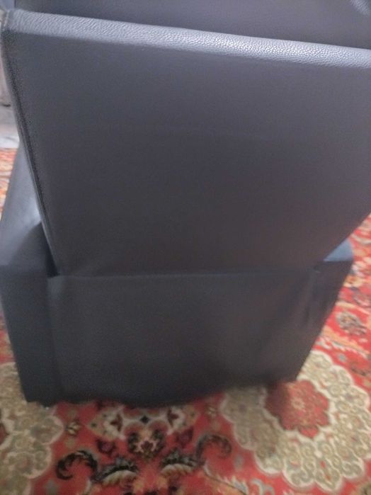 Vand scaun de masaj extensibil, aproape nou.