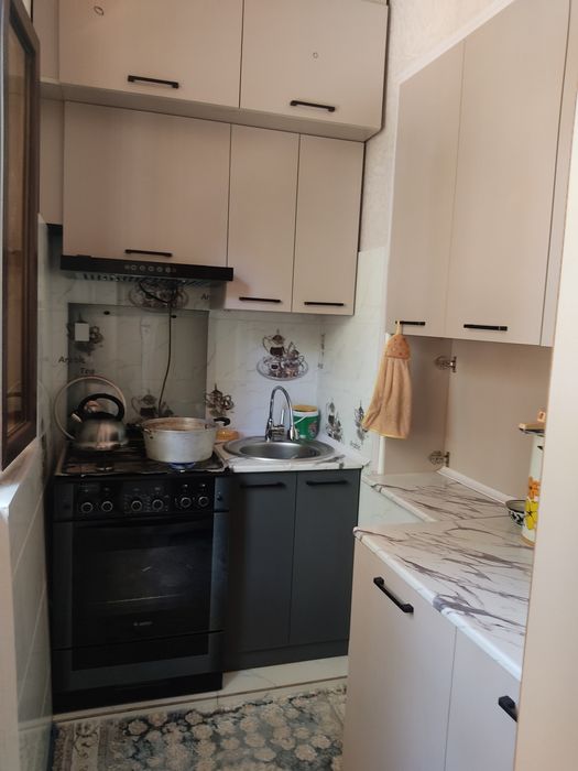 Chilonzor 20Kv da dom sotiladi