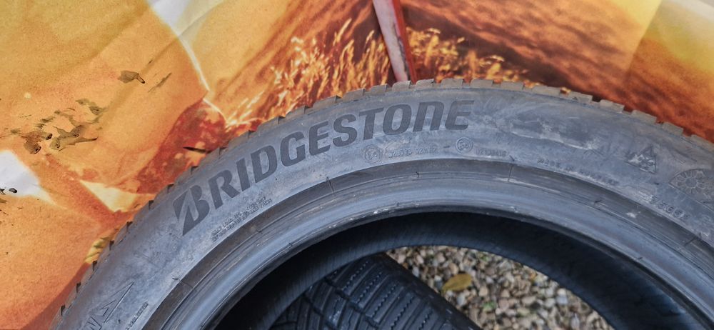 2 Anvelope Bridgestone 245 50 R18 M+S