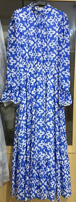 Б/У платья, использованы 1 раз , каждая по 26.000 покупала