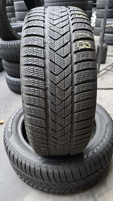 2 anvelope iarnă Pirelli 245/45/18