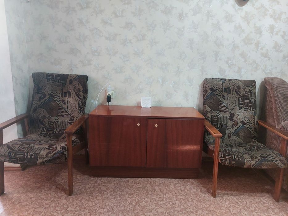 Продаются кресла советские