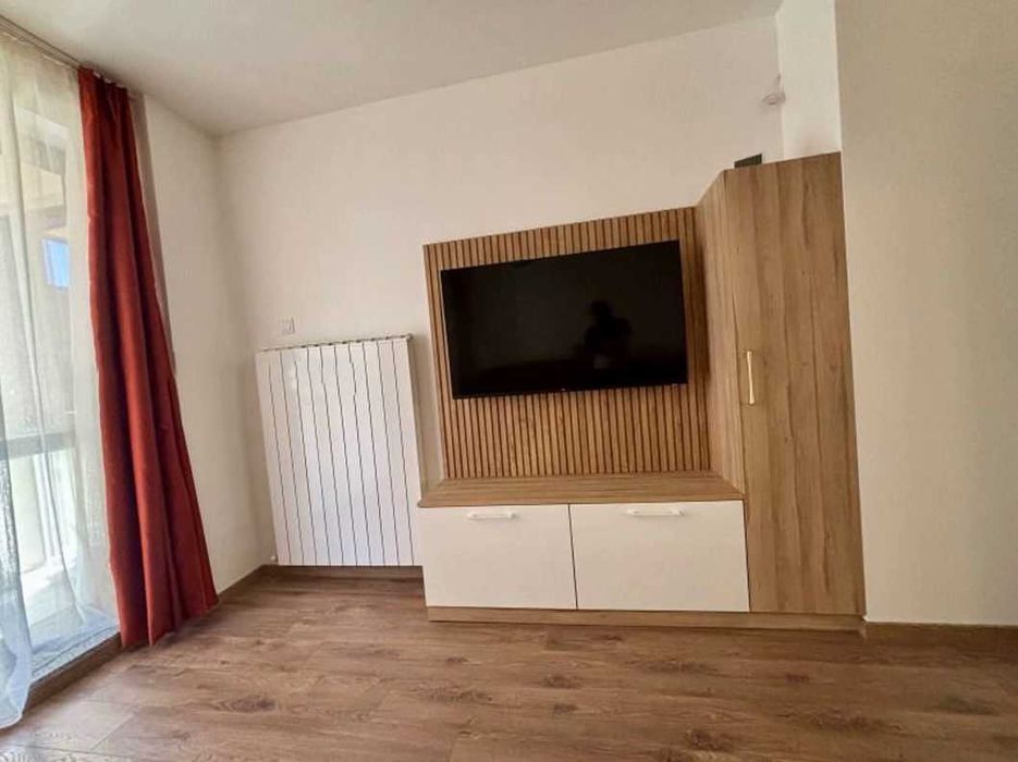 Дава се под наем Двустаен апартамент в София, Кръстова вада - 65 кв.м за 750 € - Снимка #3