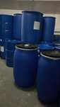 Butoaie plastic, metal, cu cerc, cu busoane