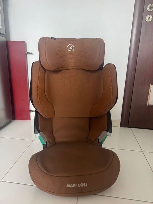 Scaun auto pentru copil