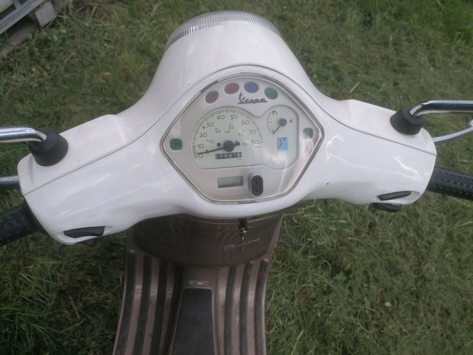 Motoreta Piaggio Vespa Lx 50