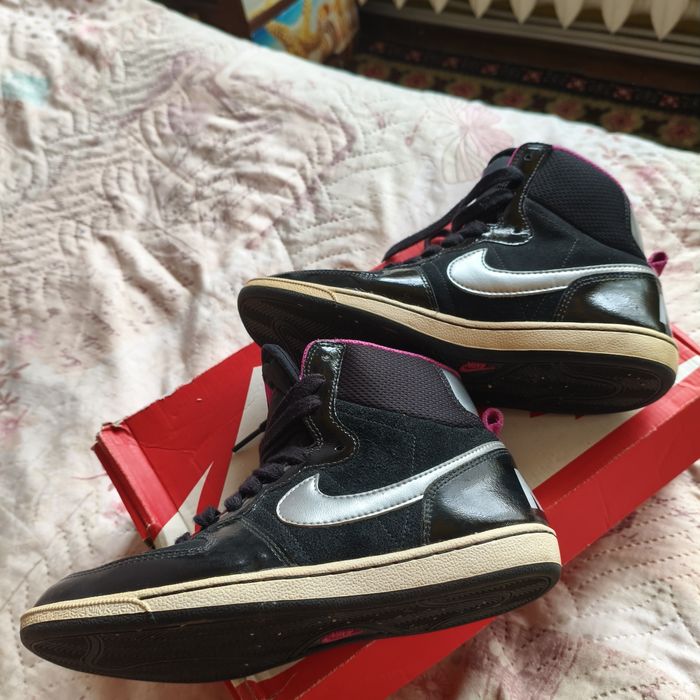 Дамски кецове Nike