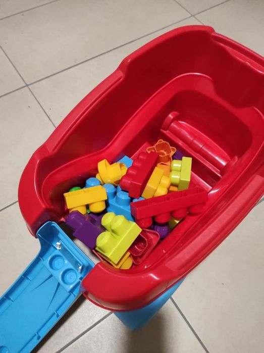 Mega bloks играчка