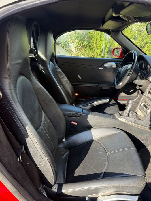 Porsche Boxter 987,pasiune pură ,design atemporal