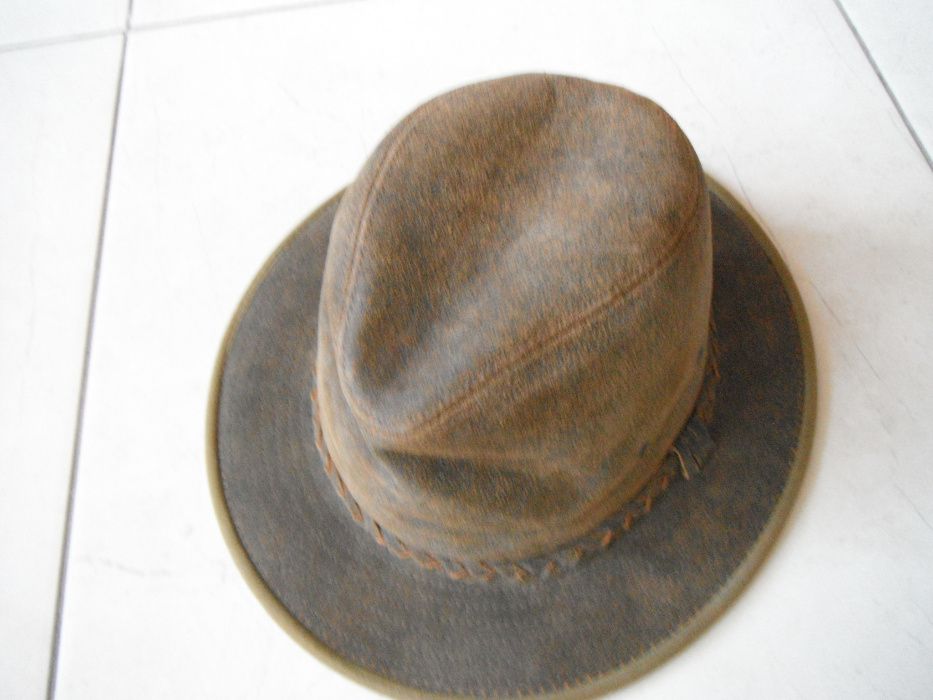 Мъжка шапка - естествена кожа