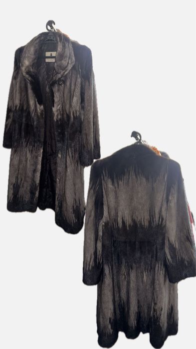 Продам  норковую шубу размер 48-50