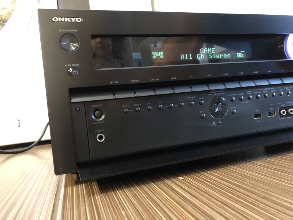 Onkyo TX-NR809 resiver