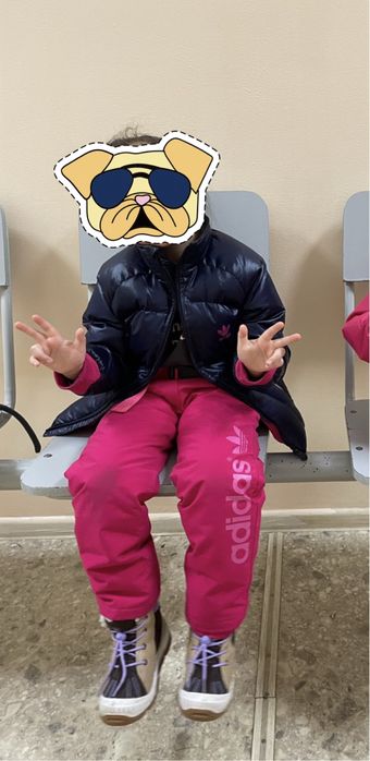 Куртка-пуховик adidas со штанами на 4-5 лет