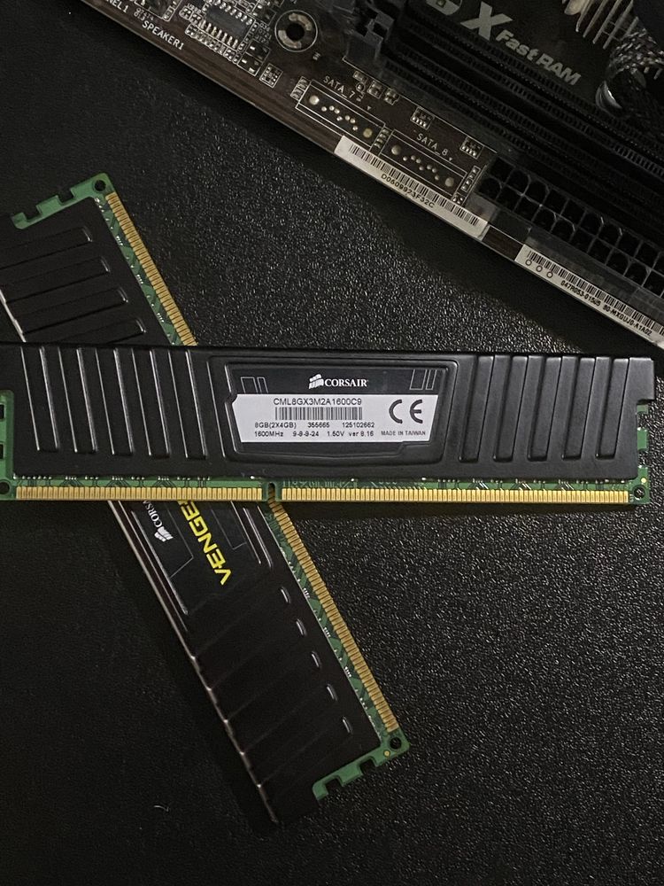 AMD A8-6600 + ASRock FM2A58M-HD+ + 8GB DDR3 (2x4GB) – Комплект