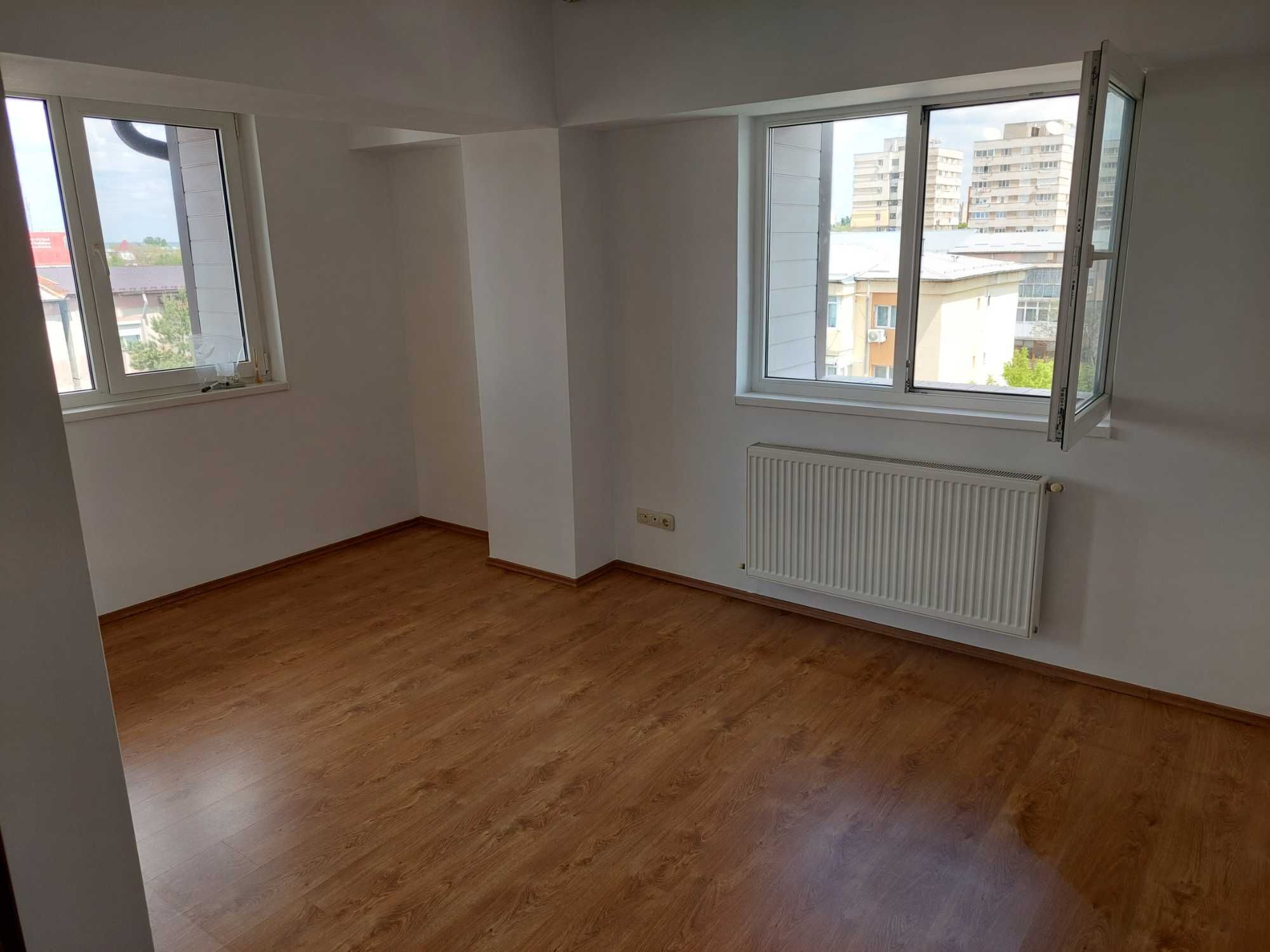 Apartament 2 camere semidecomandat Craiovita Noua